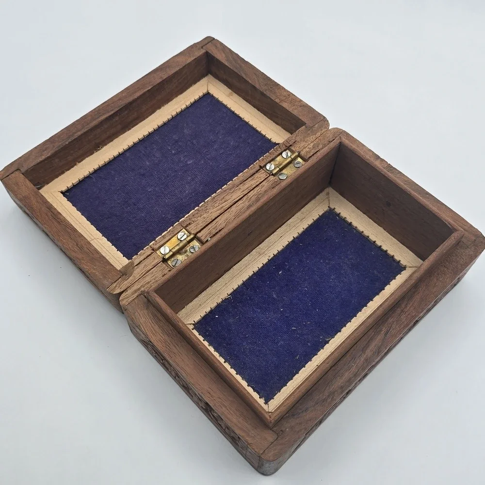 Vintage Hand Carved Wood Box Floral Design Inlay velvet lined Jewelry Box